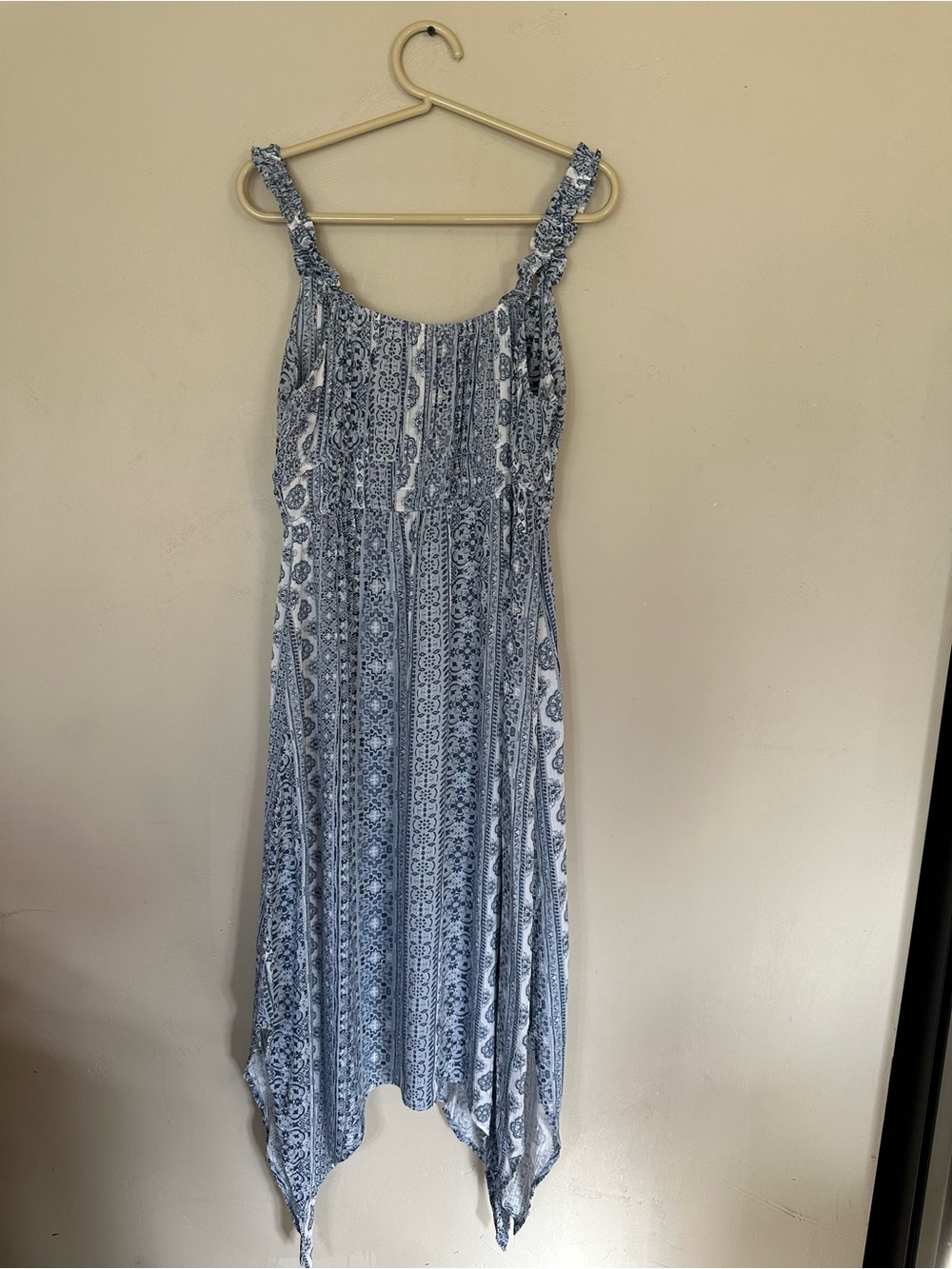 Derek Heart Light Blue Printed Handkerchief-Hem Midi Dress - Picture 3 of 6